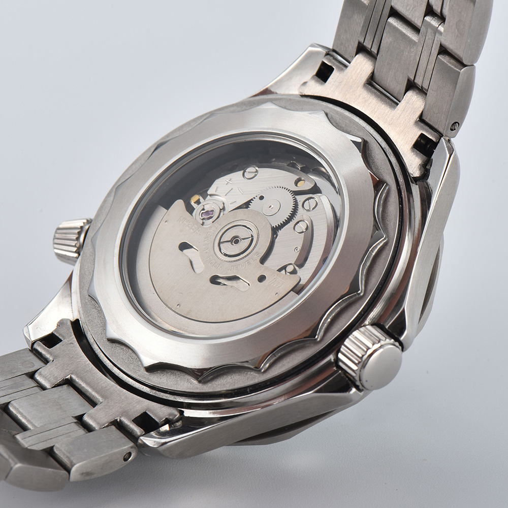 Zegarek męski 42mm z luminesce – Stainless Bracelet Diver recenzja i cena